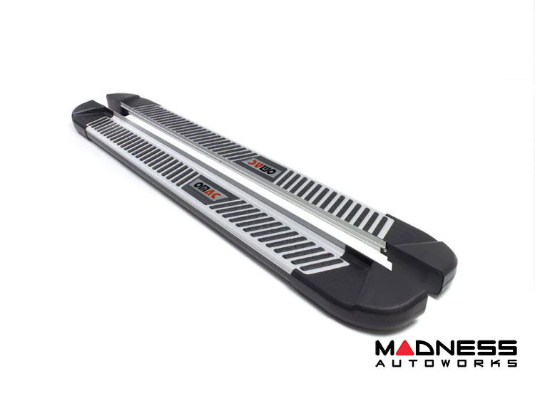 Jeep Renegade Side Steps - PIRAMITLINE Running Boards - Silver / Black